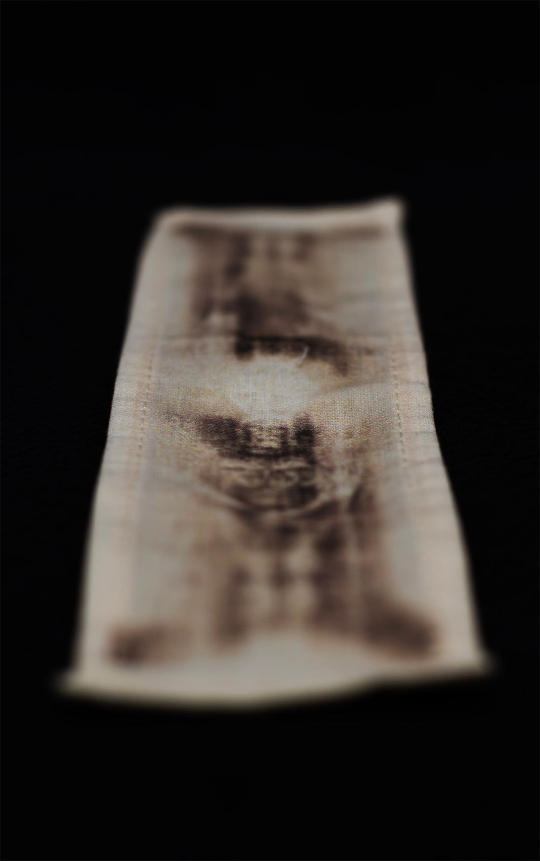 Empty Tomb - Shroud of Turin - Photo 11